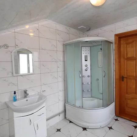 під піщиком Σπίτι διακοπών Mykulychyn