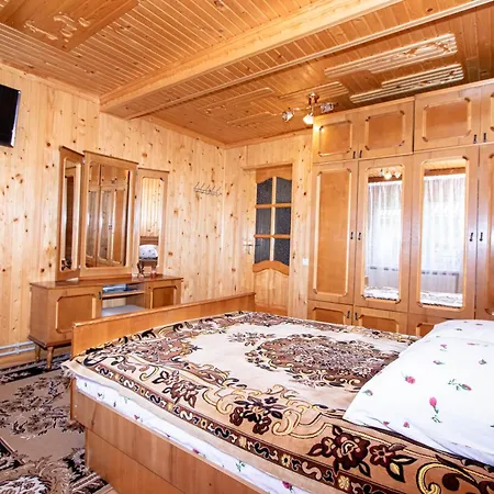 під піщиком * Mykulychyn